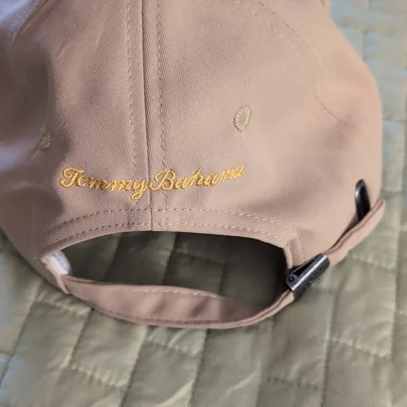 Pineapple 🍍 cap - Picture 2 of 4